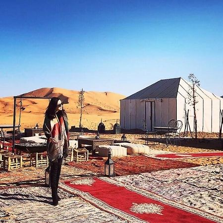 Merzouga Luxury Tented Camp Hotel ภายนอก รูปภาพ