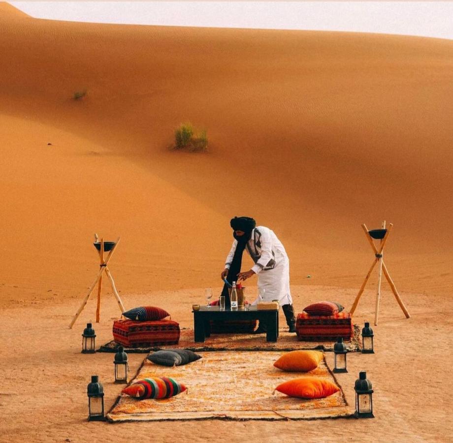 Merzouga Luxury Tented Camp Hotel ภายนอก รูปภาพ