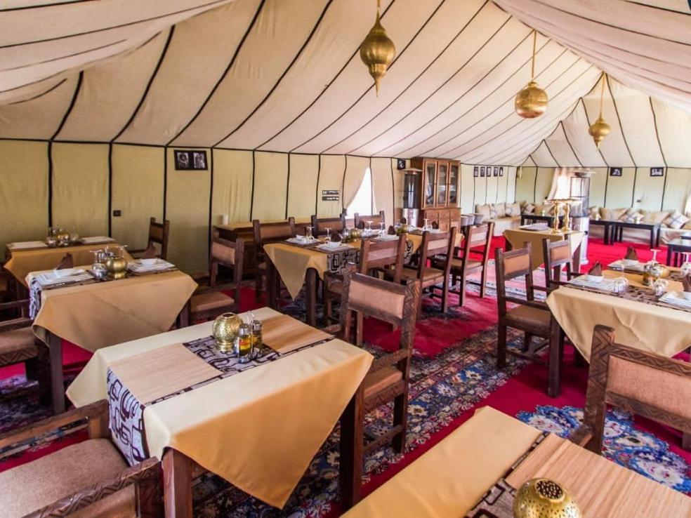 Merzouga Luxury Tented Camp Hotel ภายนอก รูปภาพ