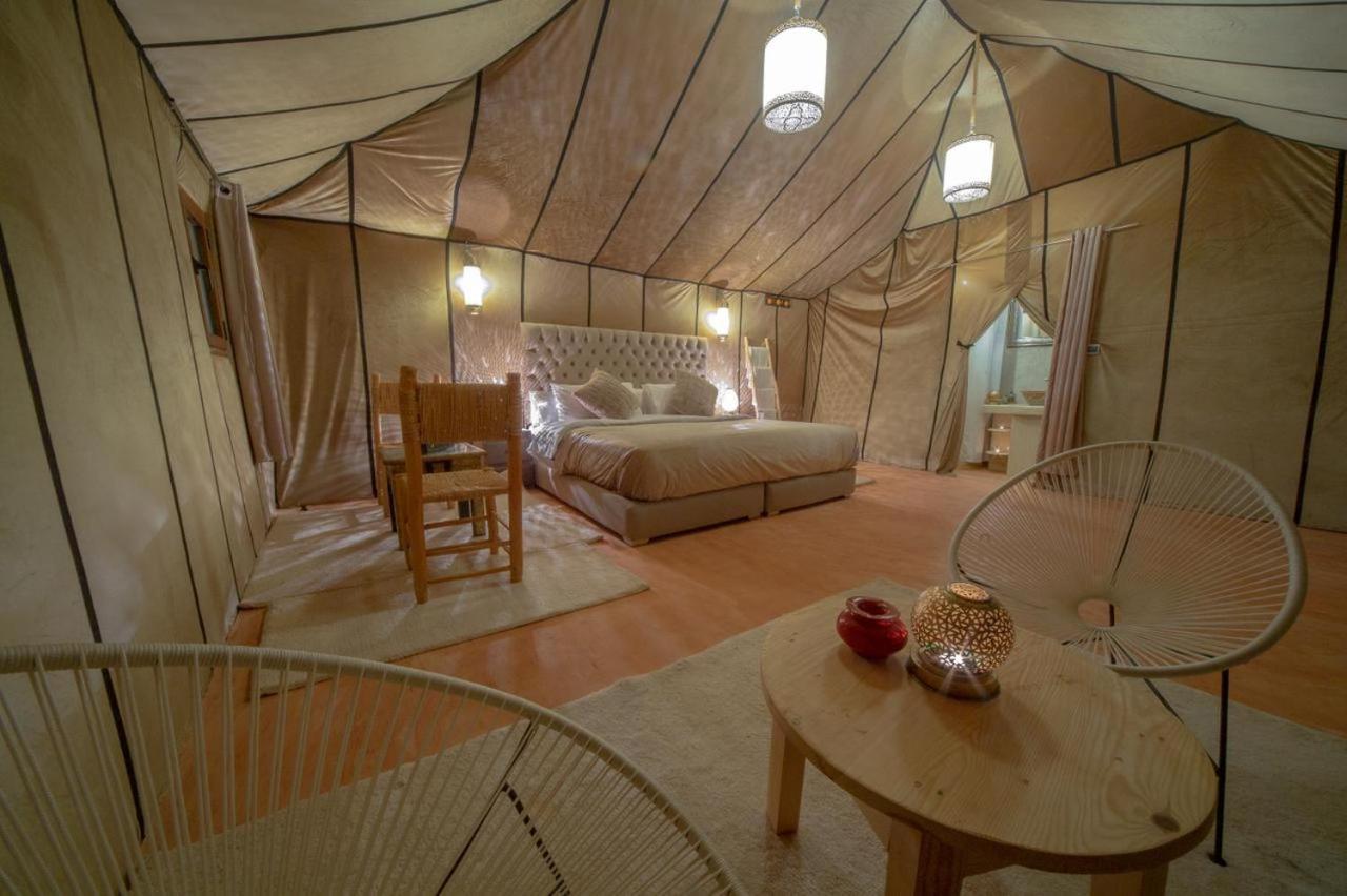 Merzouga Luxury Tented Camp Hotel ภายนอก รูปภาพ